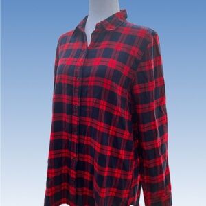 Banana Republic Red and Black Checkered Shirt size M